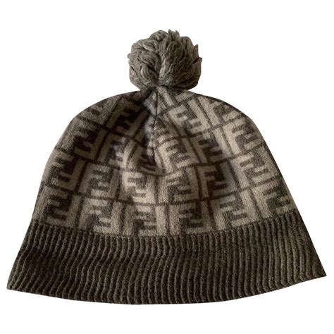 bonnet fendi femme|fendi italia.